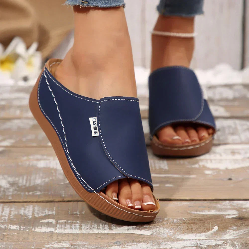 Navy Blue / 10
