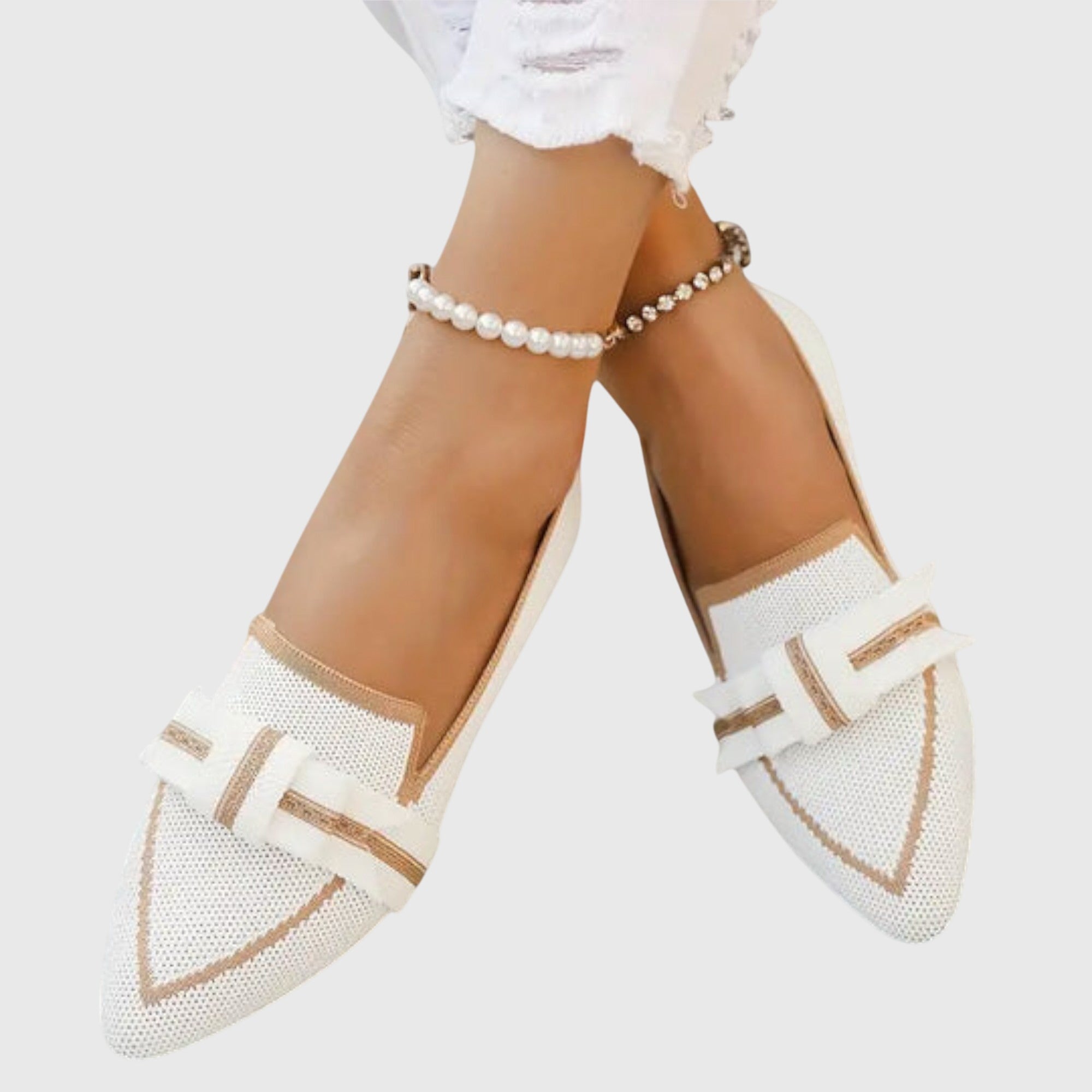 White / 43