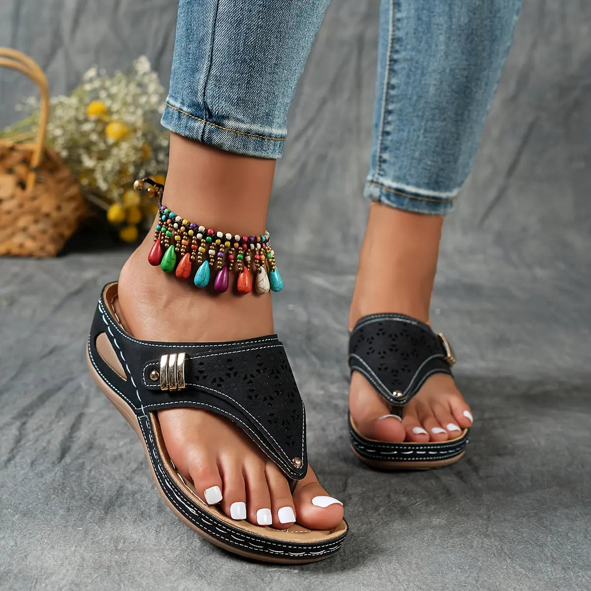 Black / 43