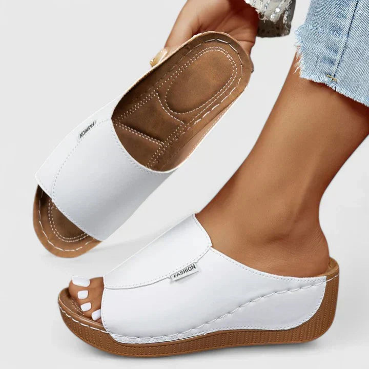 White / 12 US | 43 EU