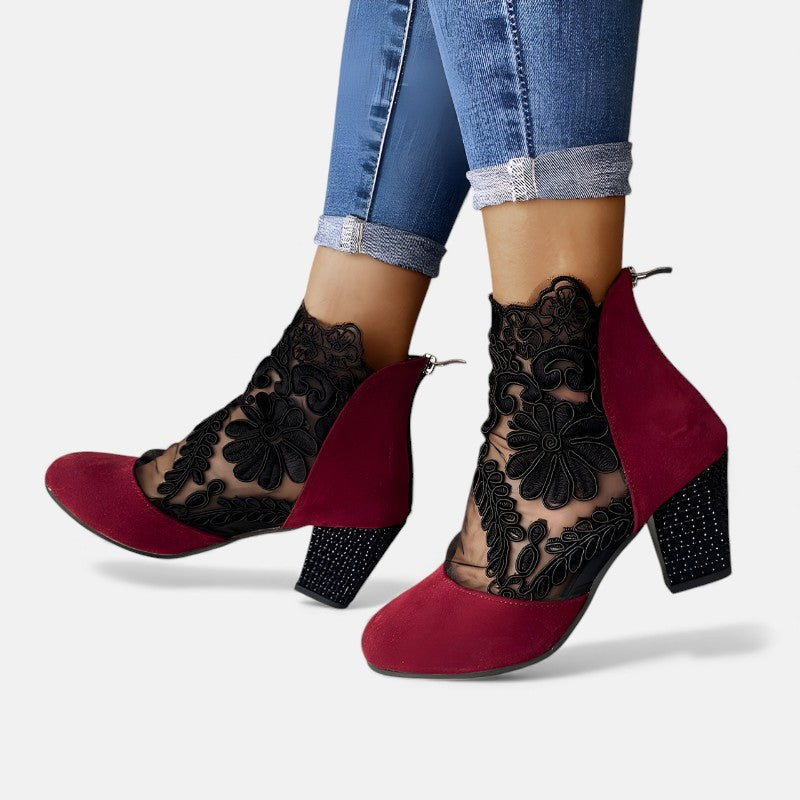 Red / 43