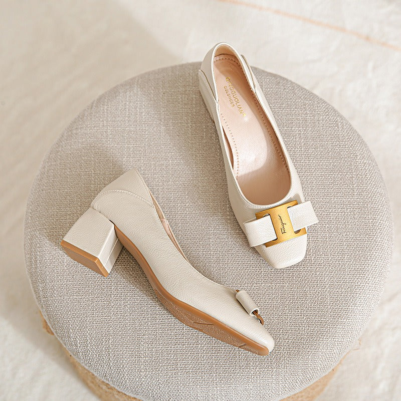 White / 8