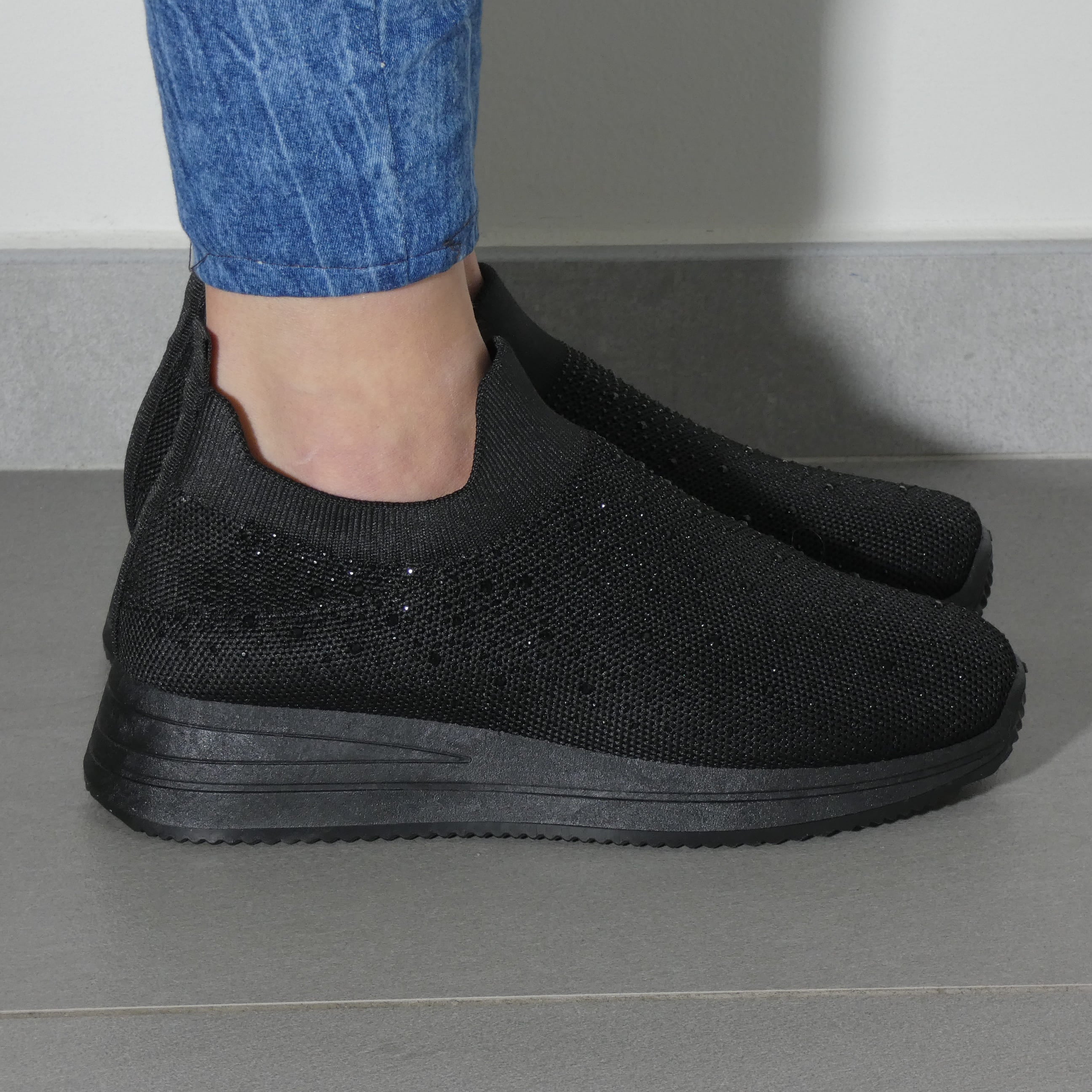 All Black / 41