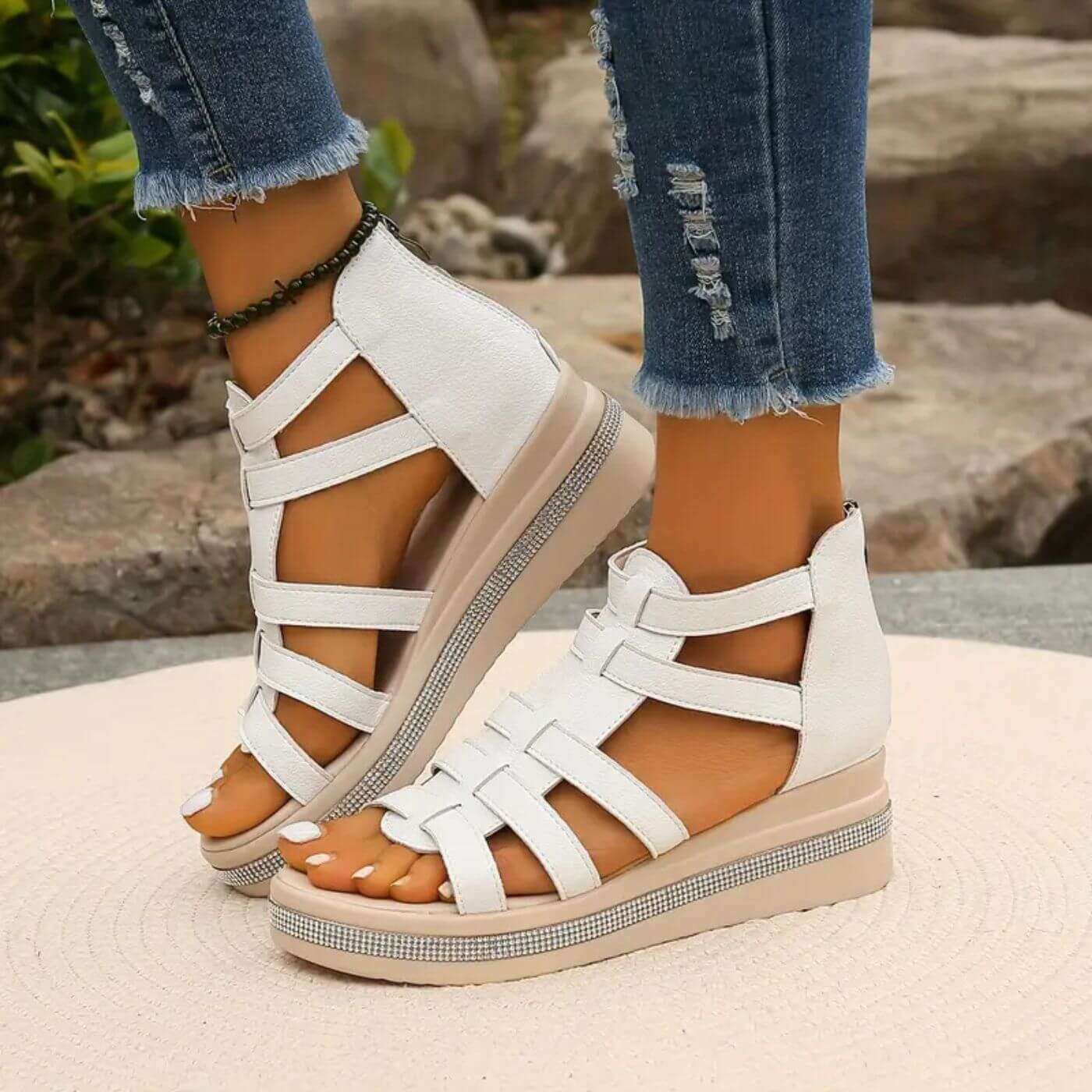 White / 11