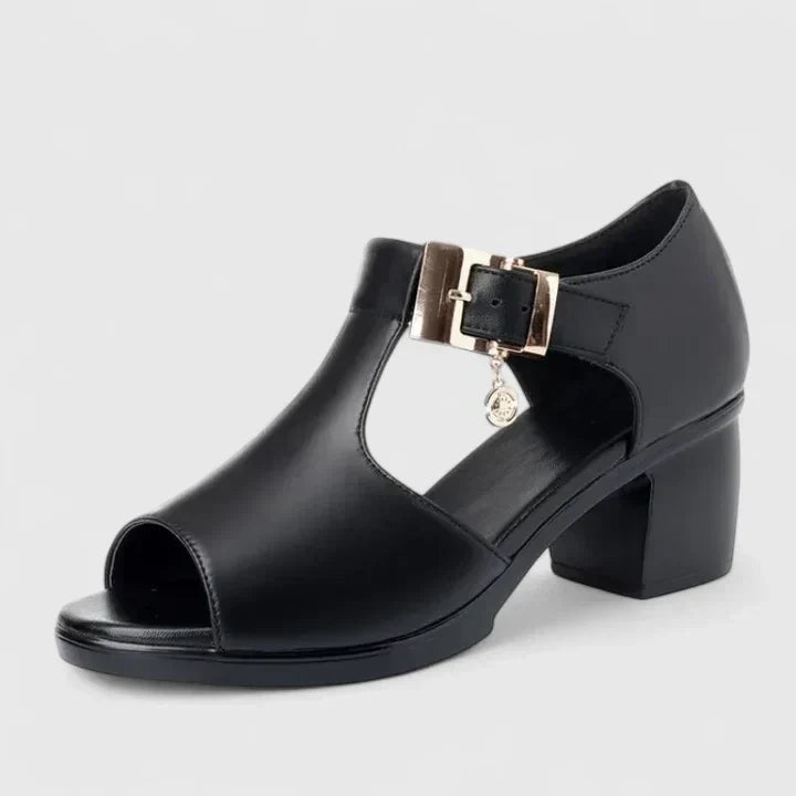 Black / 8 US | 39 EU