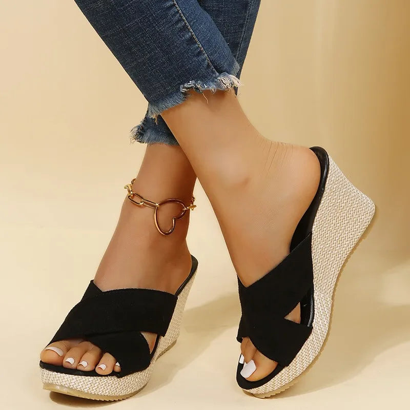 Black / 9