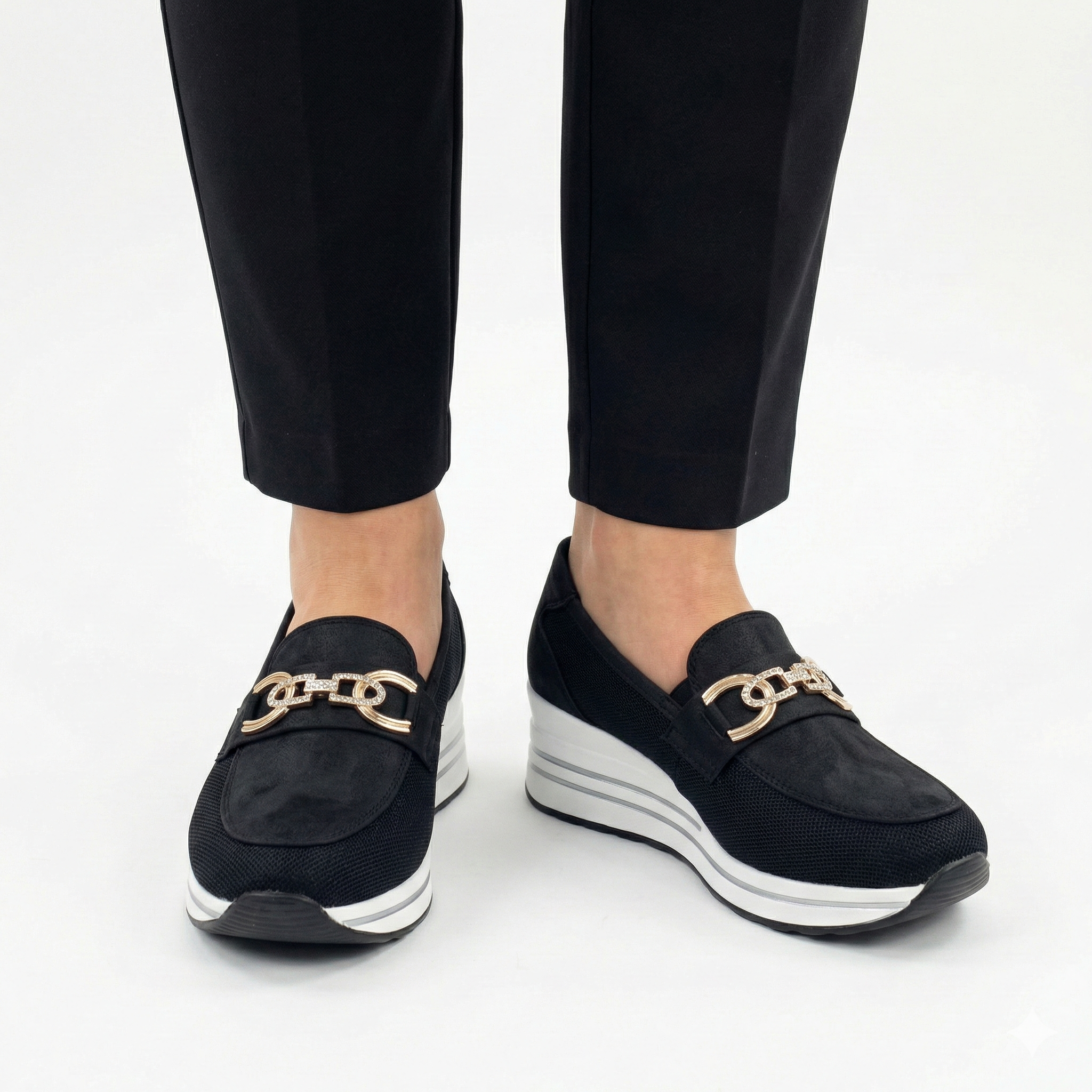 Black / 41