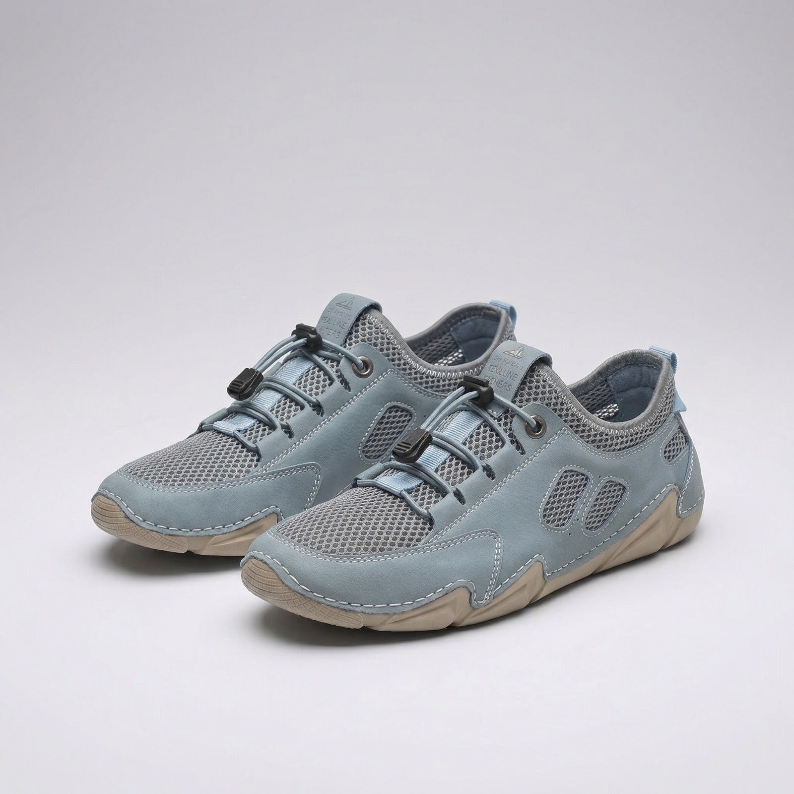 Light Blue / 44
