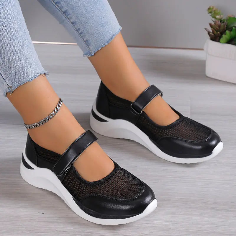 Black / 43