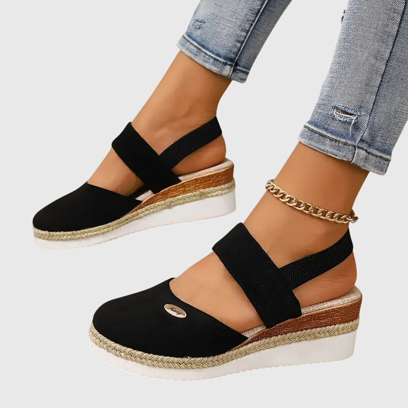Black / 12 US | 43 EU