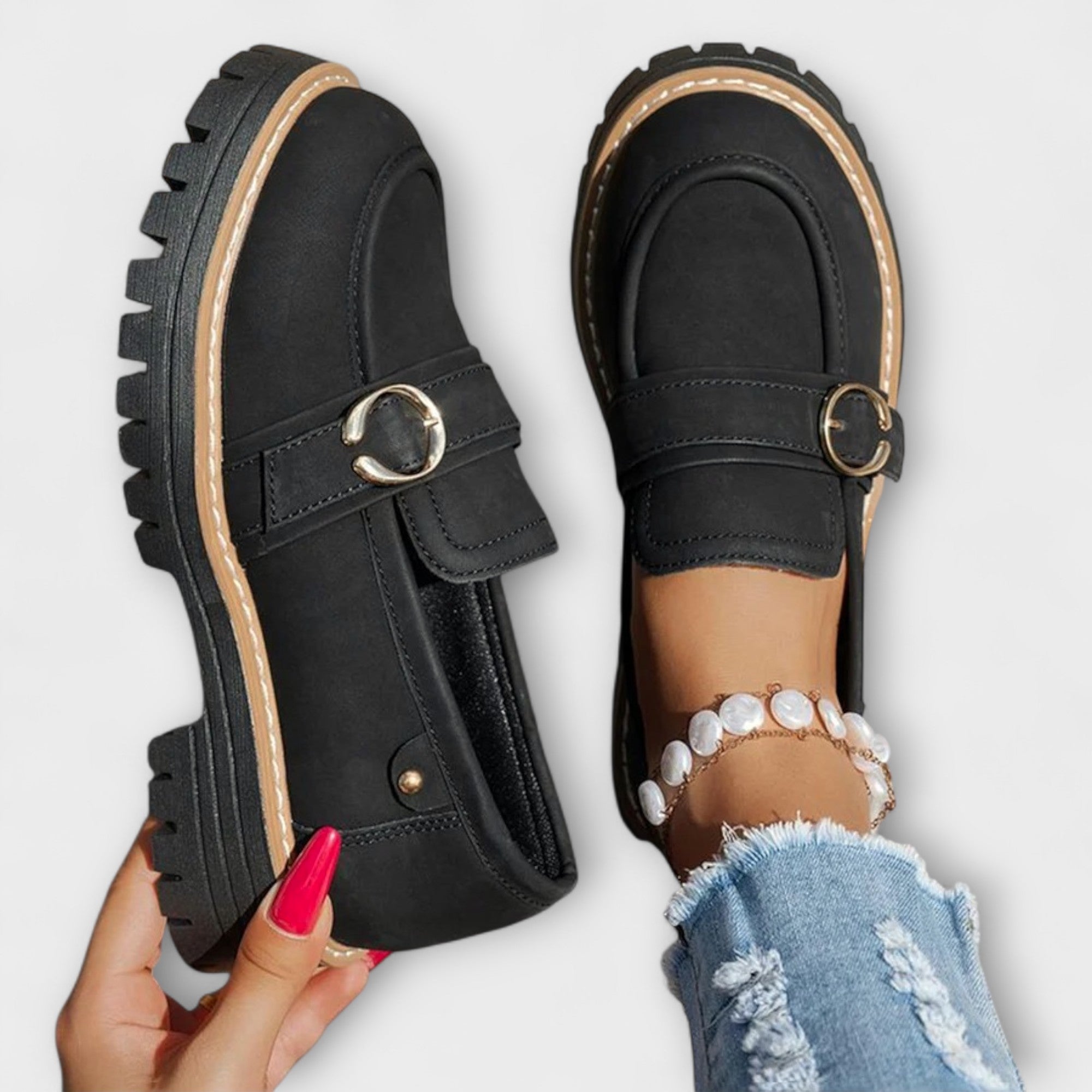 Black / 42